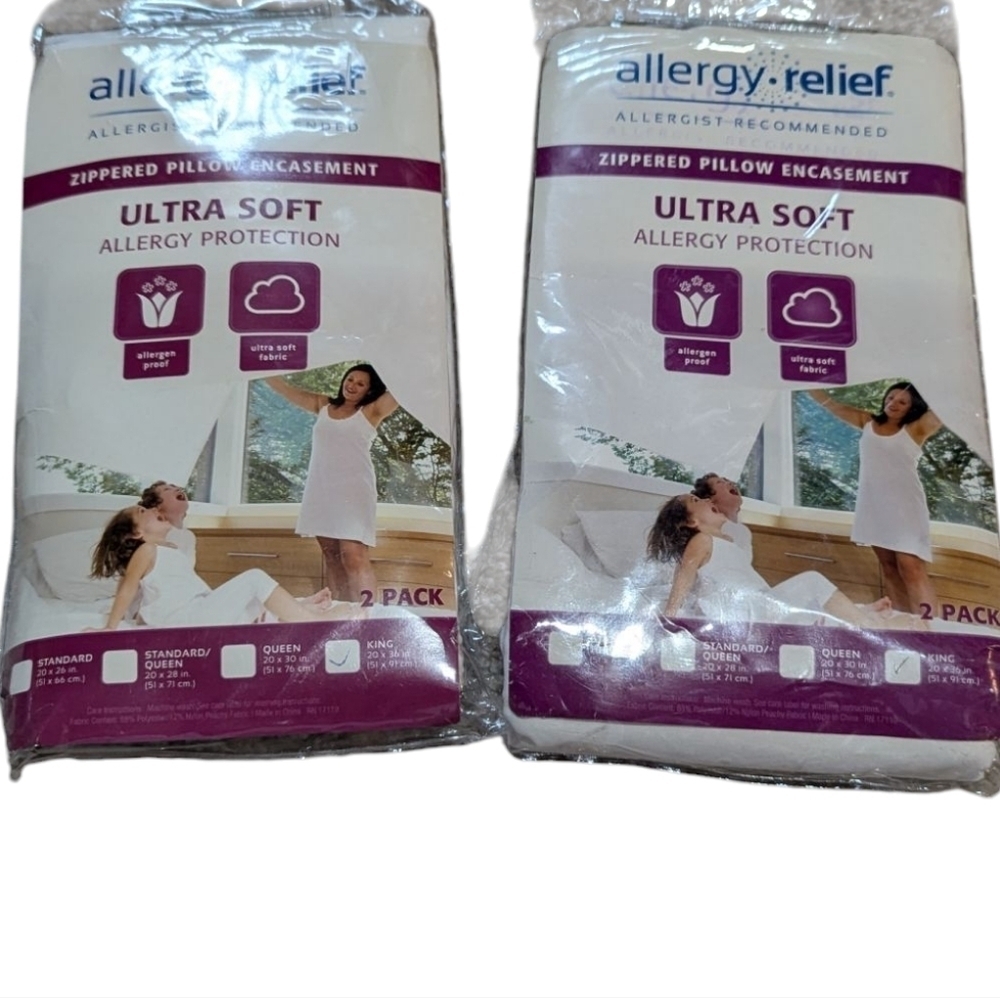 NWT Allergy Relief Zippered Pillow Encasement 4 pack Pillow Protector